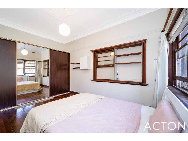 39 Hawkstone Street, Cottesloe WA 6011