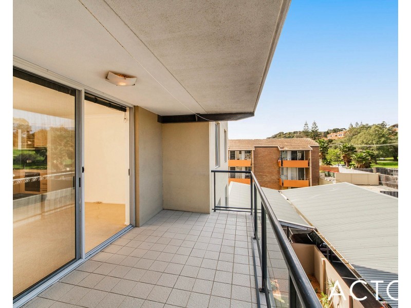 24/10 Wellington Street, Mosman Park WA 6012