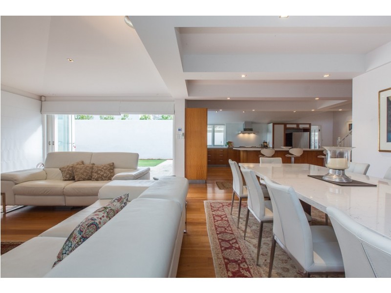 5 Beach Street, Cottesloe WA 6011