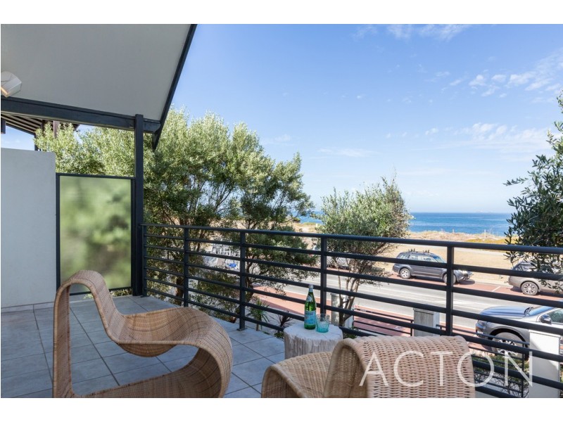 8 Marine Parade, Cottesloe WA 6011