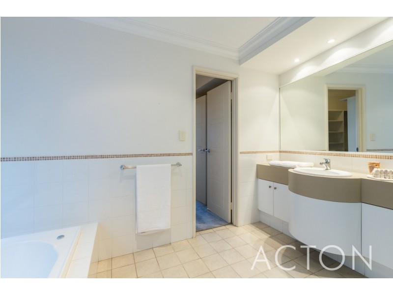 8 Marine Parade, Cottesloe WA 6011