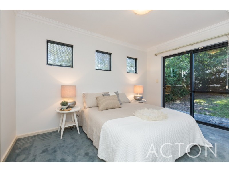 8 Marine Parade, Cottesloe WA 6011