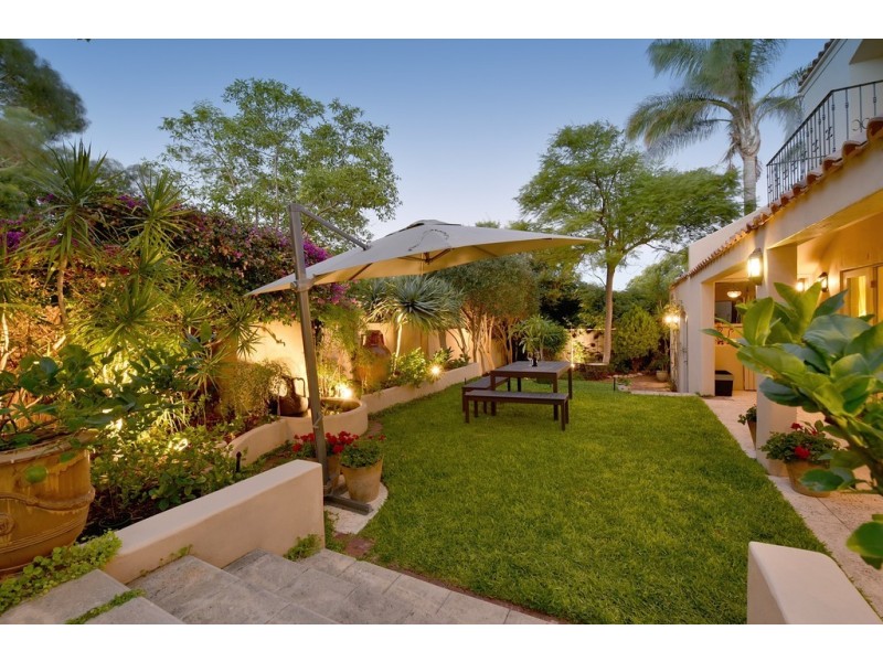 14 George Street, Cottesloe WA 6011