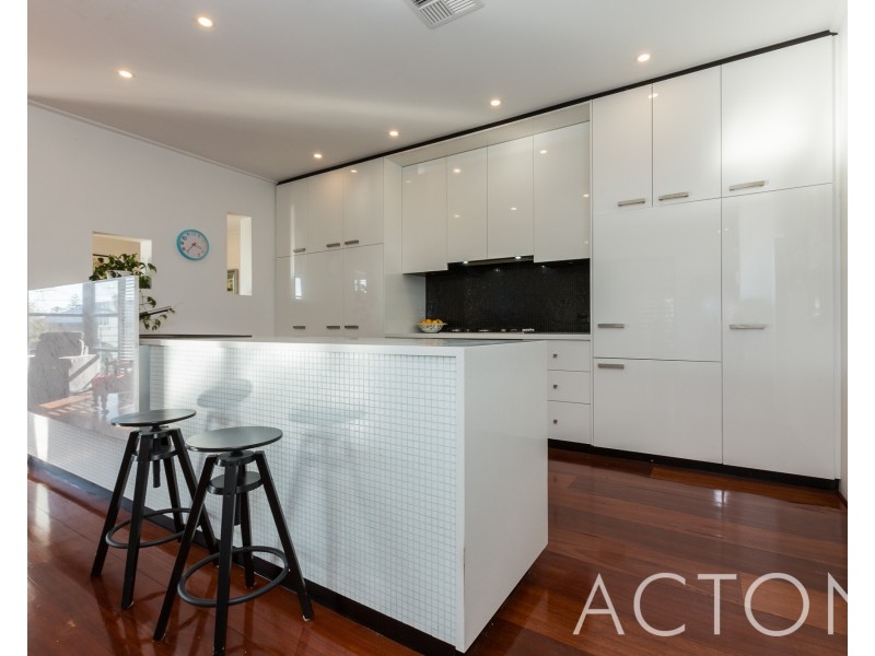 1 Melville Street, Cottesloe WA 6011