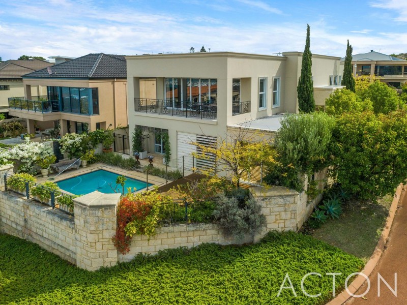 8 Faulkner Circle, Mosman Park WA 6012