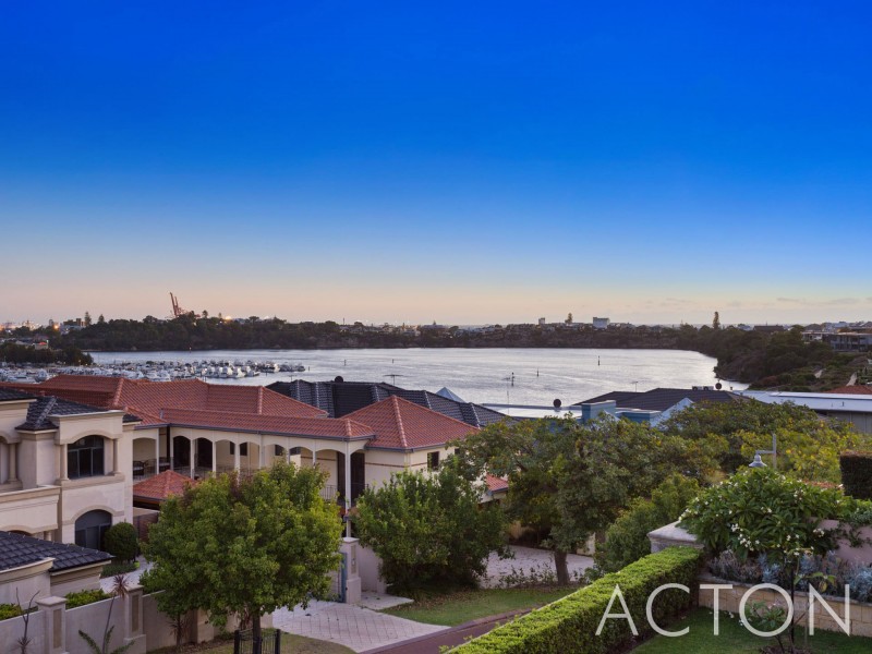 8 Faulkner Circle, Mosman Park WA 6012