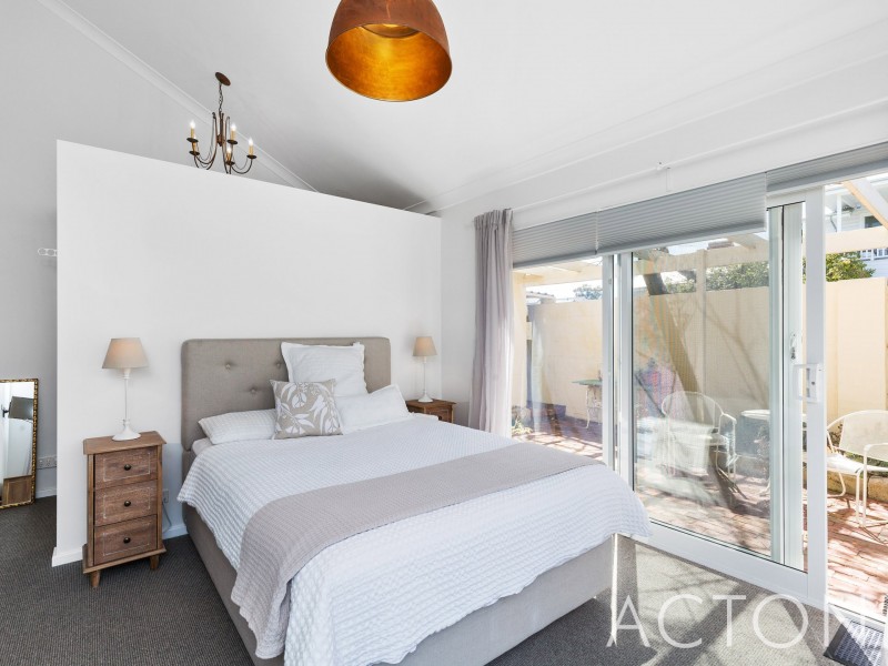 16 Swansea Street, Swanbourne WA 6010