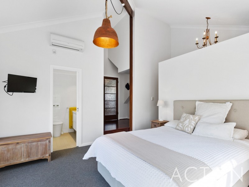 16 Swansea Street, Swanbourne WA 6010