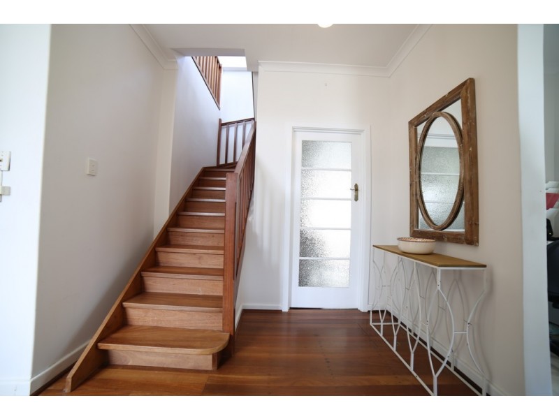 16 Swansea Street, Swanbourne WA 6010