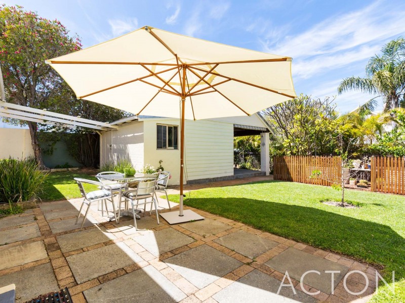 16 Swansea Street, Swanbourne WA 6010