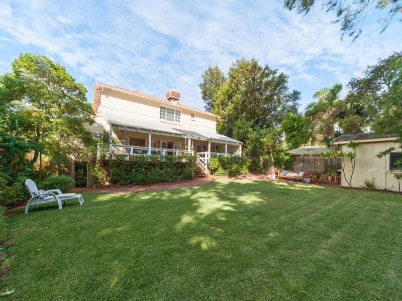 49 Doonan Road, Nedlands WA 6009