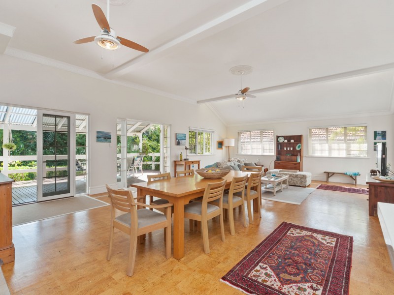 49 Doonan Road, Nedlands WA 6009