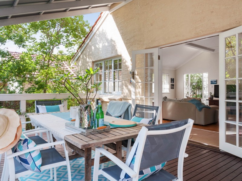 49 Doonan Road, Nedlands WA 6009