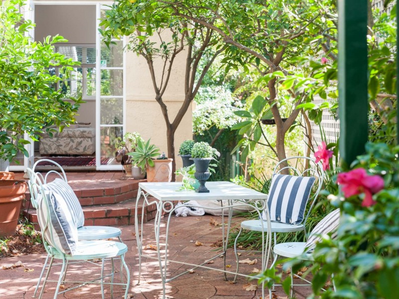 49 Doonan Road, Nedlands WA 6009