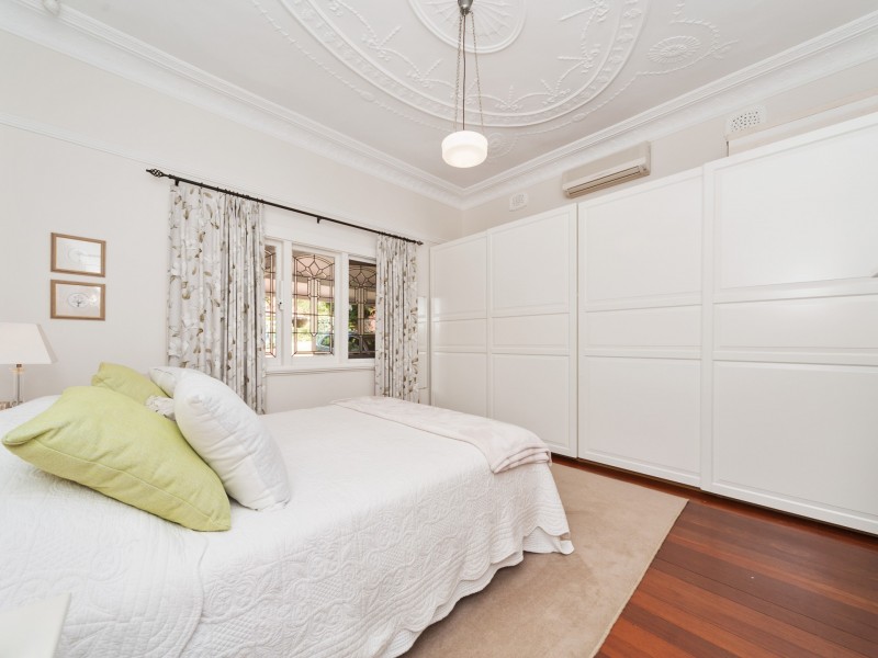 49 Doonan Road, Nedlands WA 6009