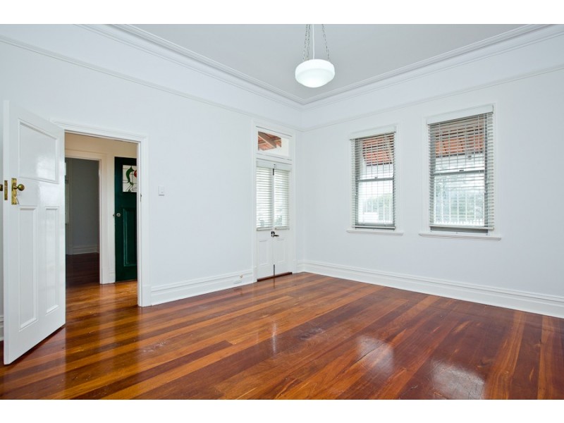 17 Warton Street, Cottesloe WA 6011