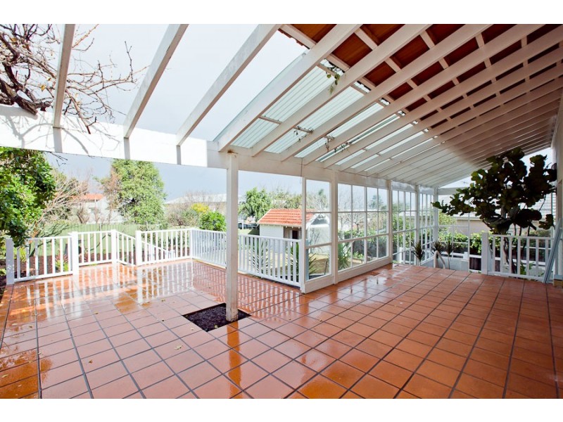 17 Warton Street, Cottesloe WA 6011