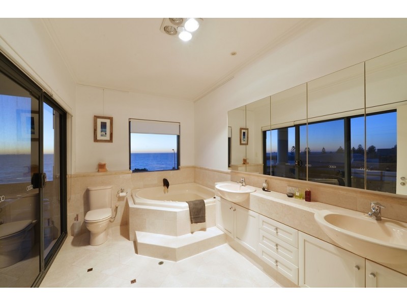 2 Eileen Street, Cottesloe WA 6011