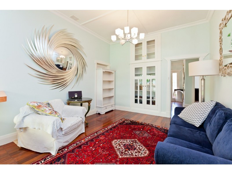 31 Waroonga Road, Nedlands WA 6009