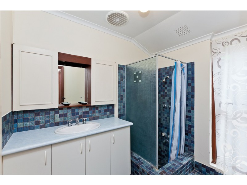 72a Beach Road, Watermans Bay WA 6020