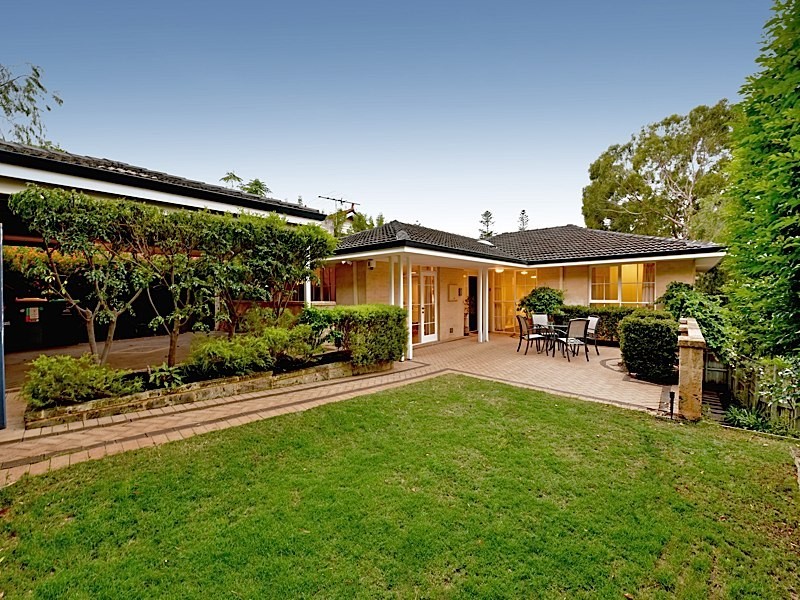 12 Barsden Street, Cottesloe WA 6011