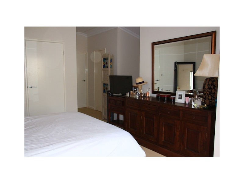 11/1 Park Road, Nedlands WA 6009