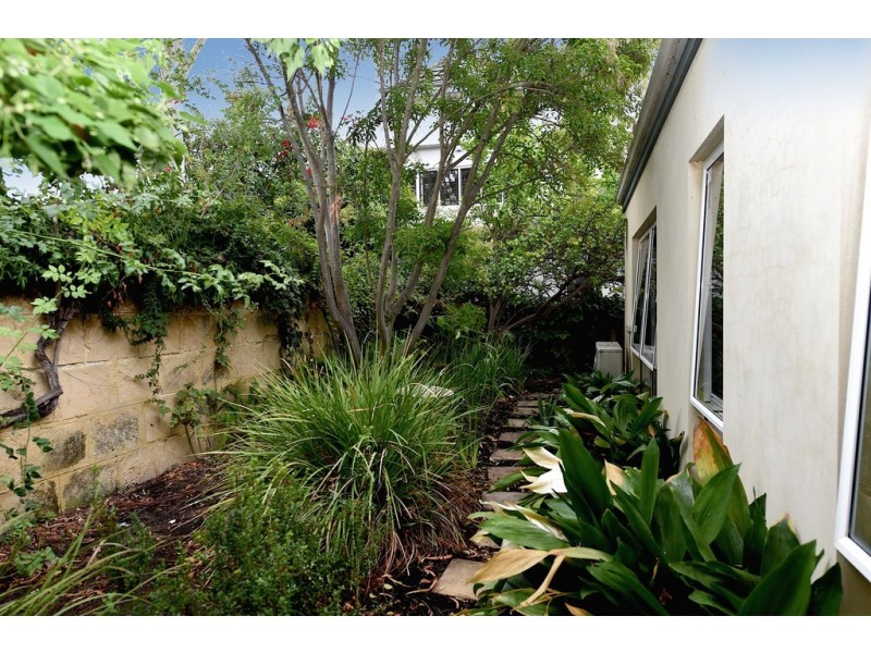 13 Wilson Street, Claremont WA 6010