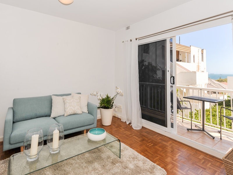13/20 Overton Gardens, Cottesloe WA 6011