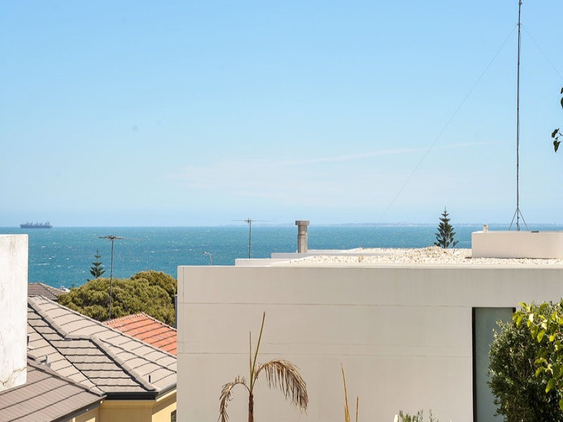 13/20 Overton Gardens, Cottesloe WA 6011