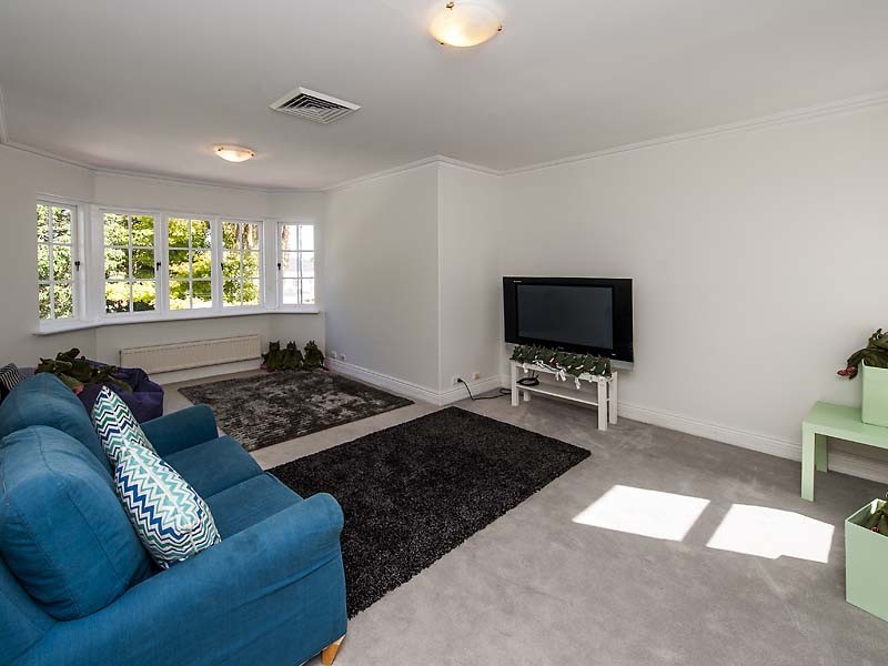 68 Watkins Road, Dalkeith WA 6009