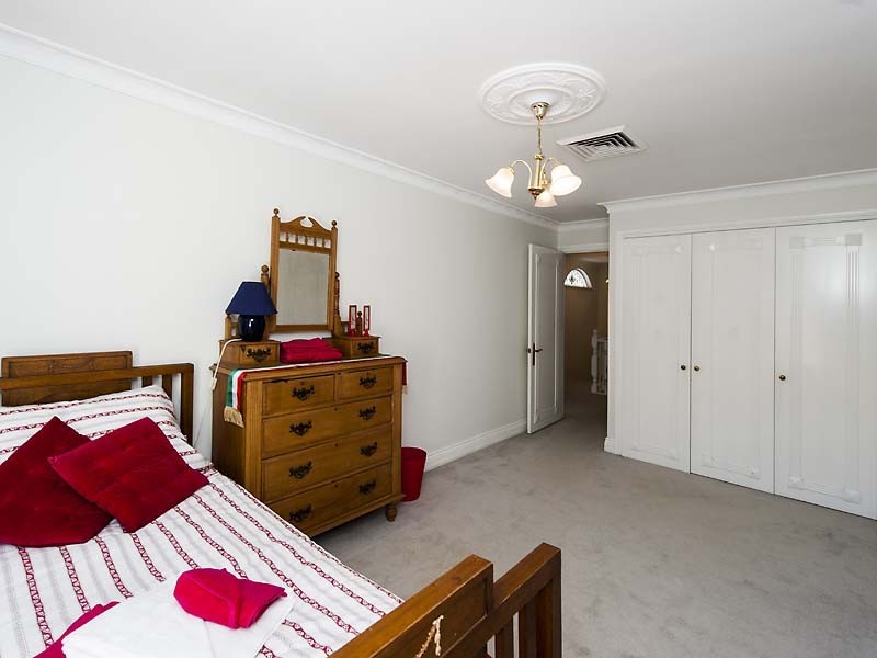 68 Watkins Road, Dalkeith WA 6009