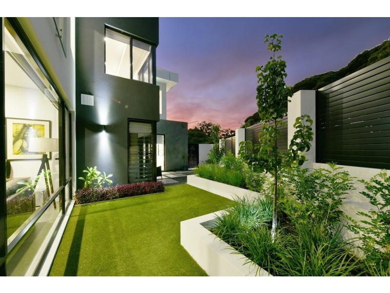 26 Swanway Crescent, Swanbourne WA 6010