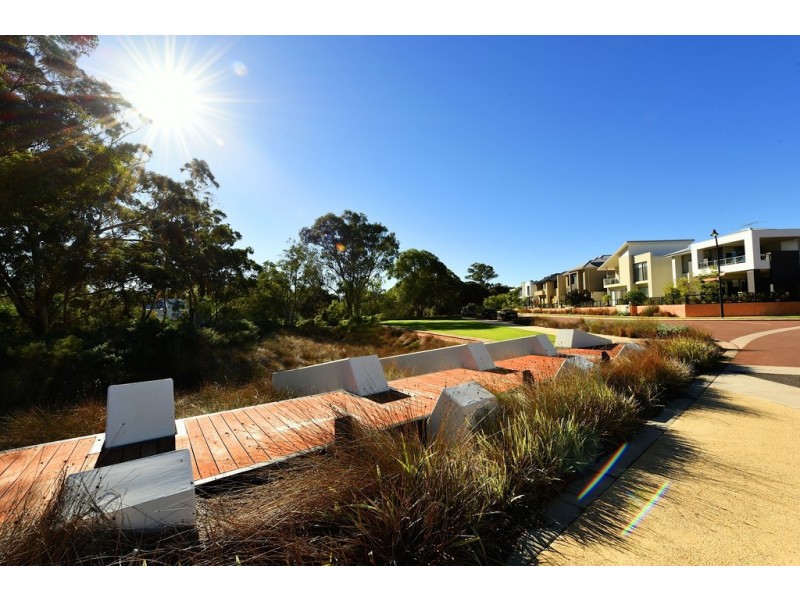 26 Swanway Crescent, Swanbourne WA 6010