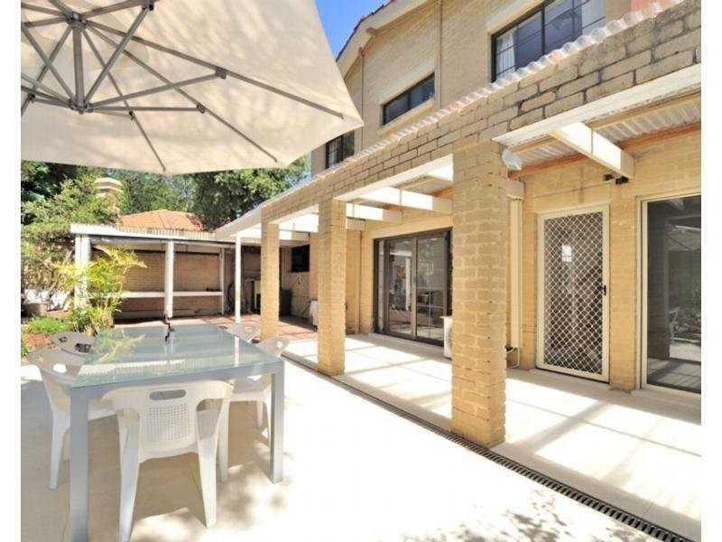 4/39 Victoria Avenue, Claremont WA 6010