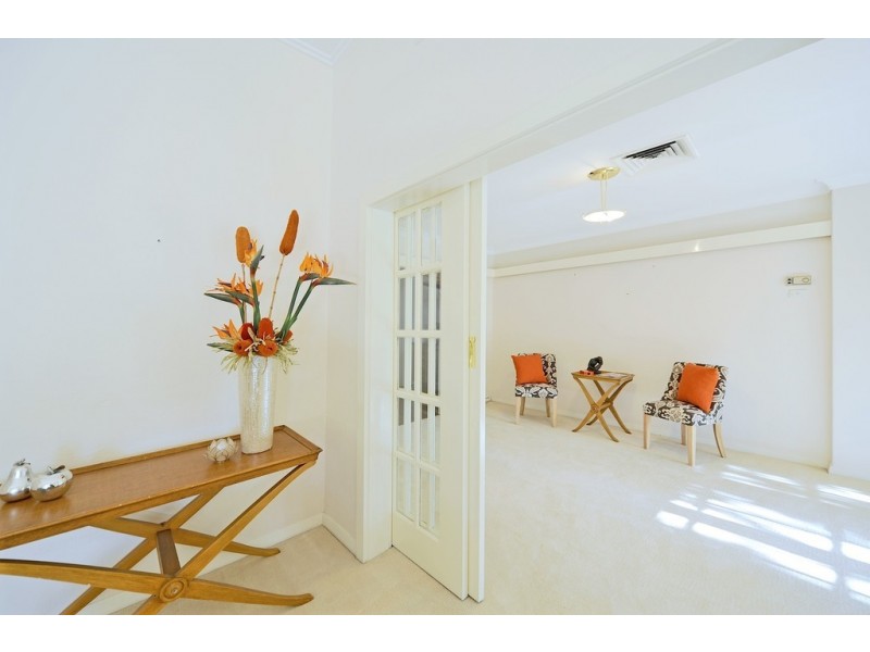 22 Hobbs Avenue, Dalkeith WA 6009