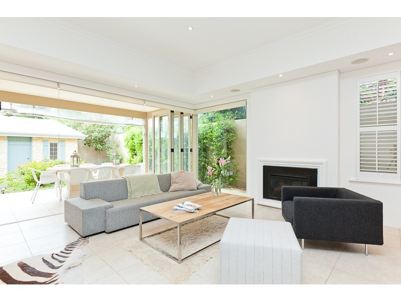 2 Lyons Street, Cottesloe WA 6011
