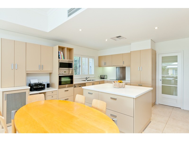 2 Lyons Street, Cottesloe WA 6011