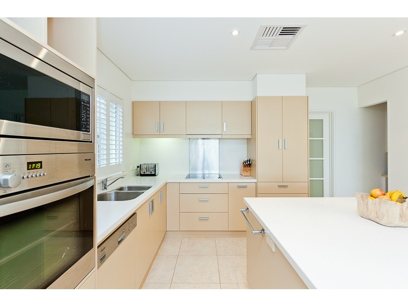 2 Lyons Street, Cottesloe WA 6011