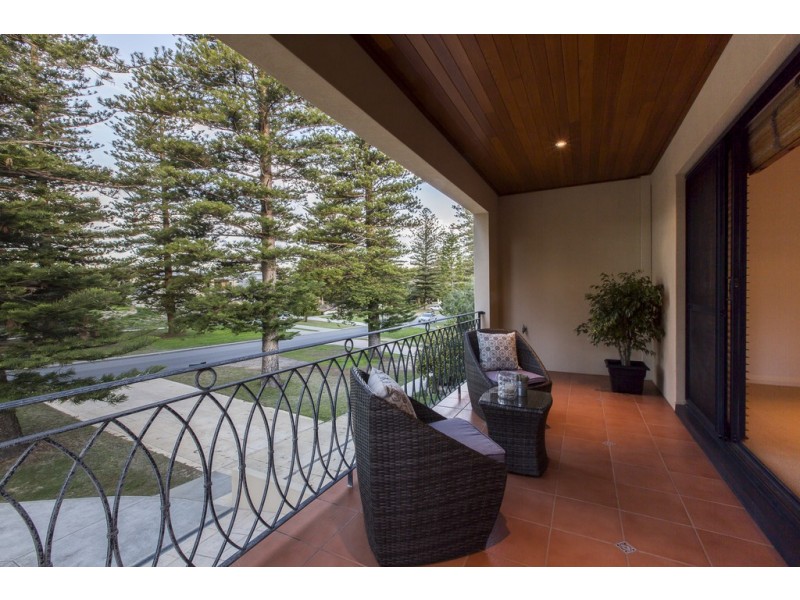 171 Broome Street, Cottesloe WA 6011