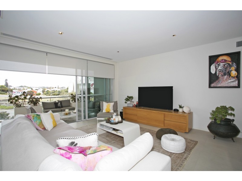 41/11 Leighton Beach Blvd, North Fremantle WA 6159