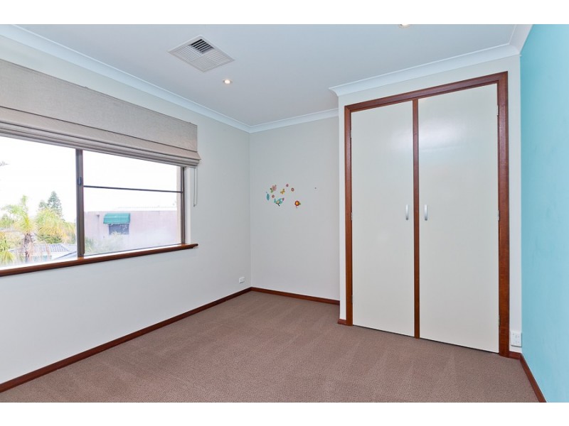 14 Weelara Road, City Beach WA 6015