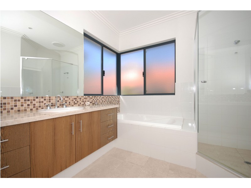 100 Napier Street, Cottesloe WA 6011