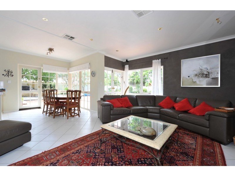 5 Briggs Street, Mosman Park WA 6012