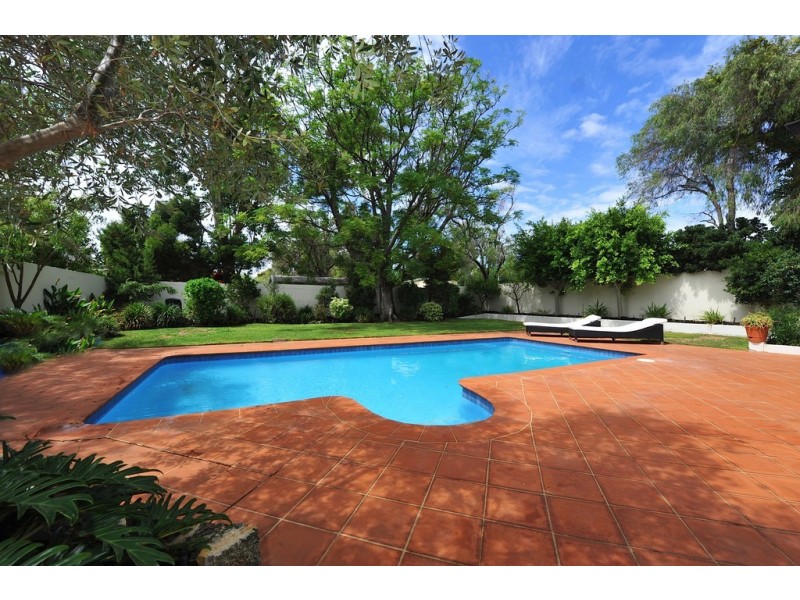 5 Briggs Street, Mosman Park WA 6012