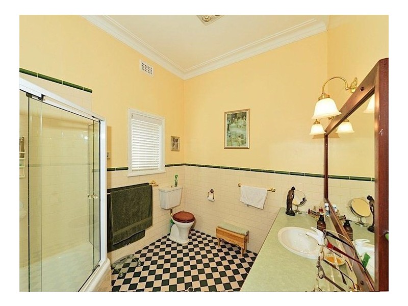 133 Curtin Avenue, Cottesloe WA 6011