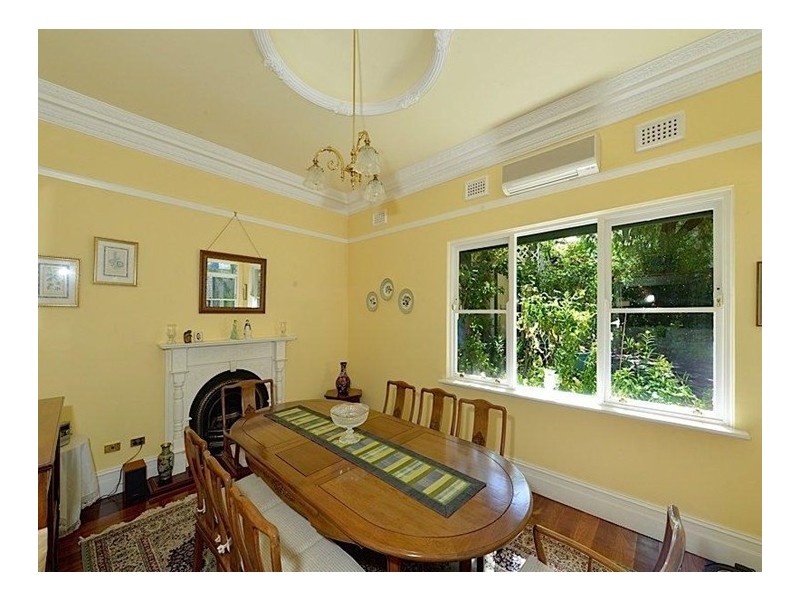 133 Curtin Avenue, Cottesloe WA 6011