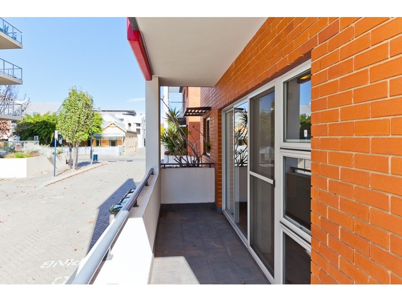 3/32 Fielder Street, East Perth WA 6004
