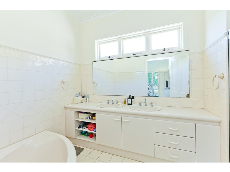 15 Venn Street, Peppermint Grove WA 6011