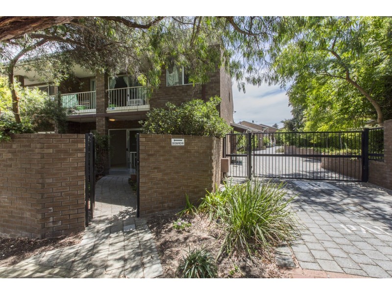 11/1B McNeil Street, Peppermint Grove WA 6011