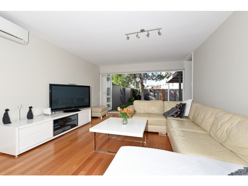 5 Freshwater Close, Claremont WA 6010